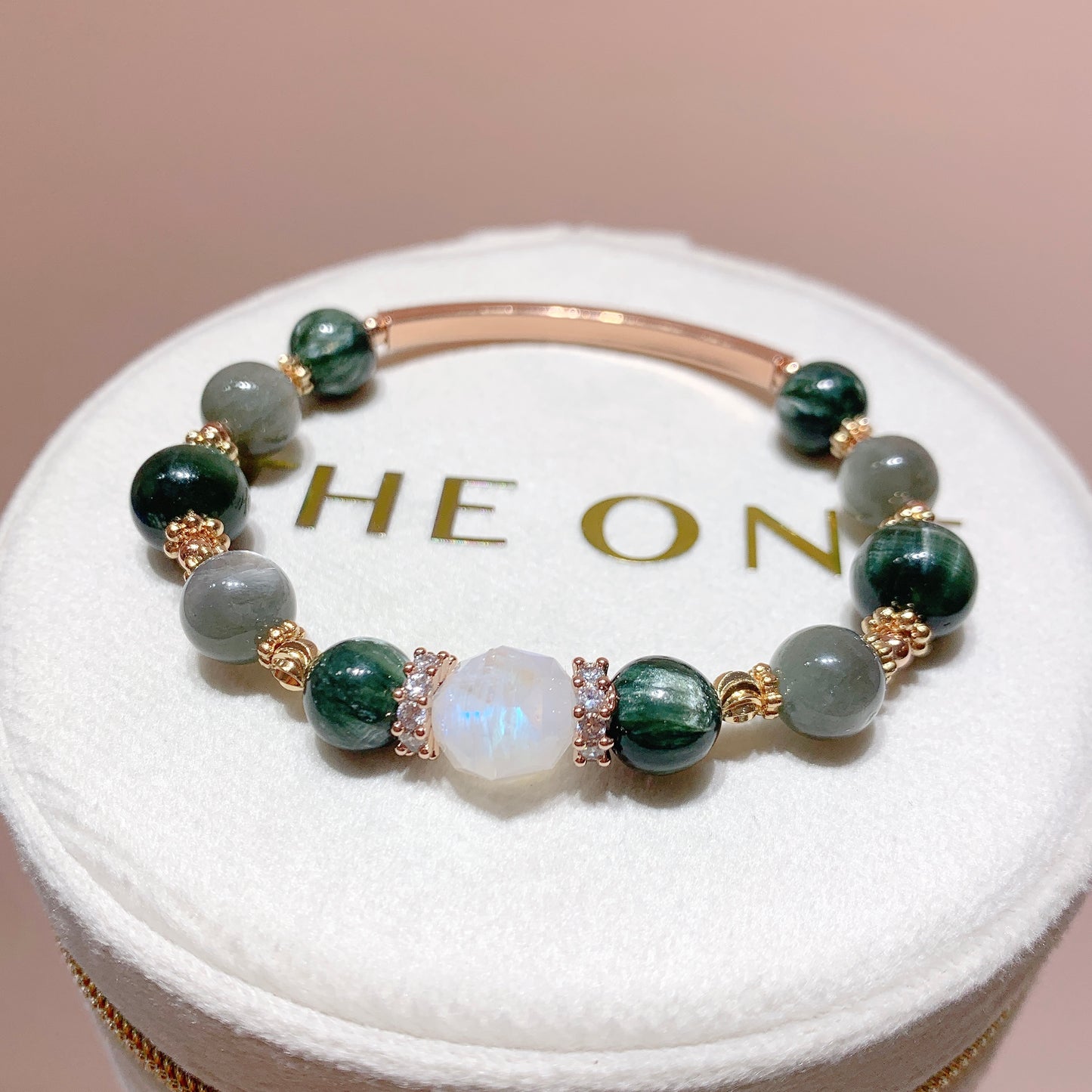 Fine*Green Dragon Crystal x Moonstone