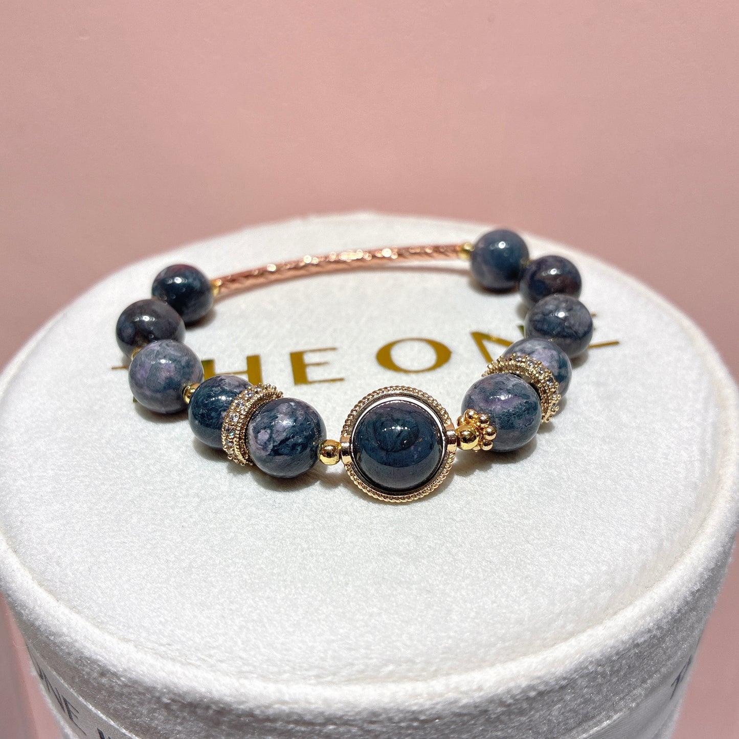 泥地飄花舒俱徠