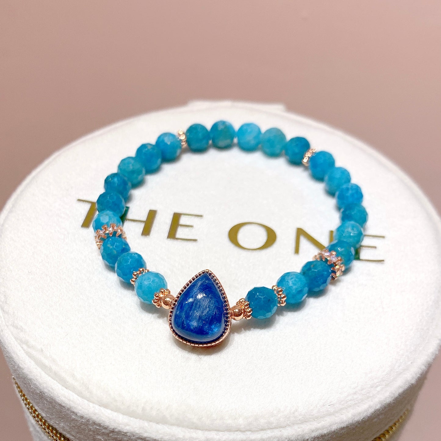 Blue Apatite x Kyanite