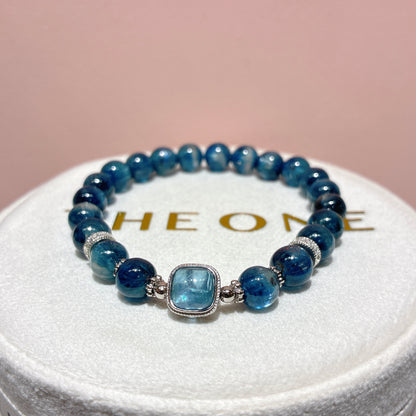 藍晶石共生赤鐵礦 x 海藍寶