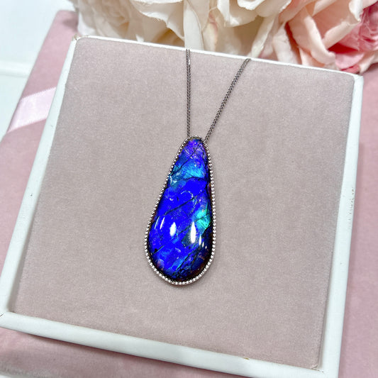 精品*加拿大斑彩石