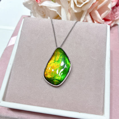 精品*加拿大斑彩石