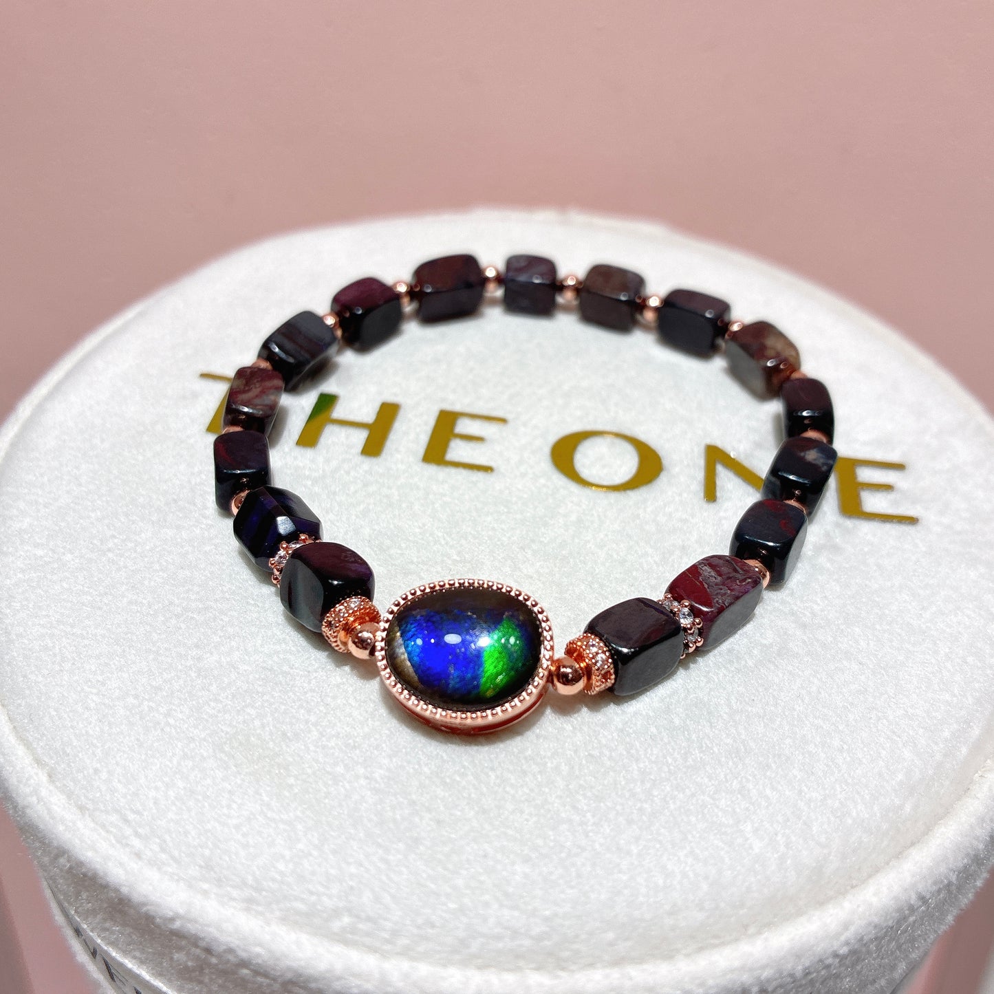 舒俱徠 x 斑彩石