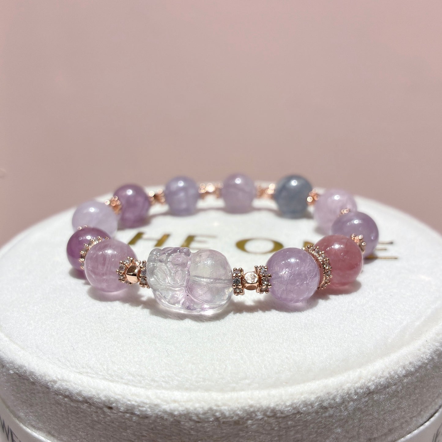 精品*尖晶石 x 彩螢石貔貅