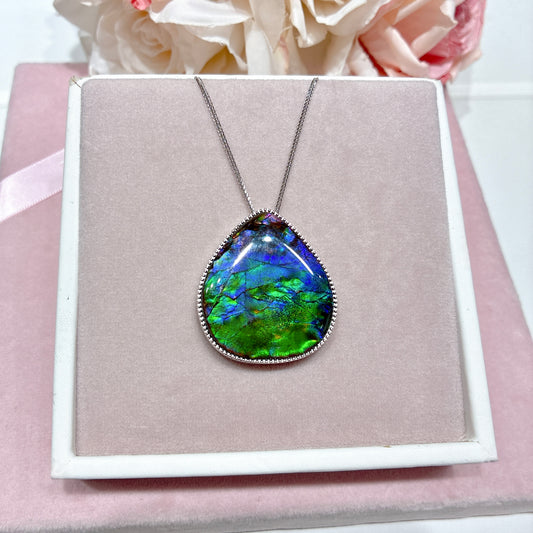 精品*加拿大斑彩石