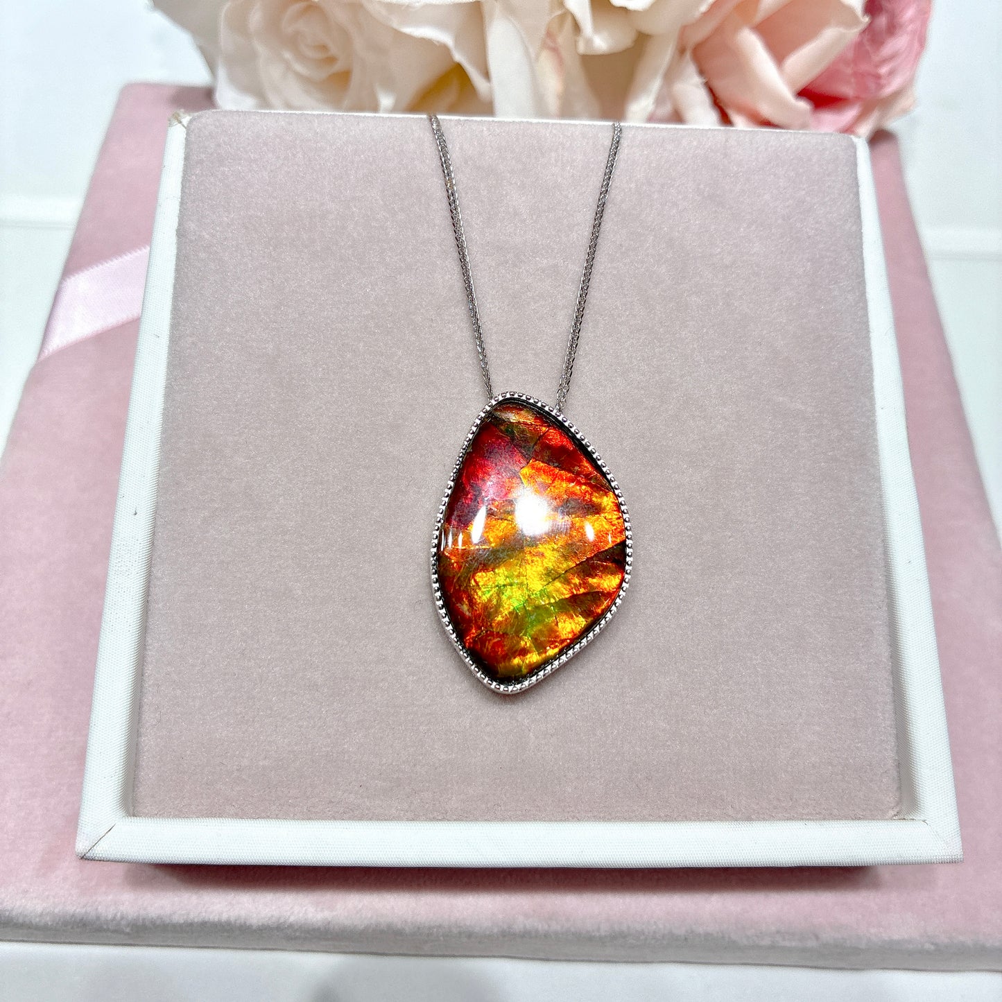 精品*加拿大斑彩石