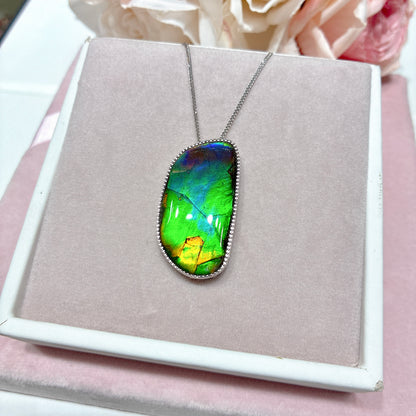 精品*加拿大斑彩石