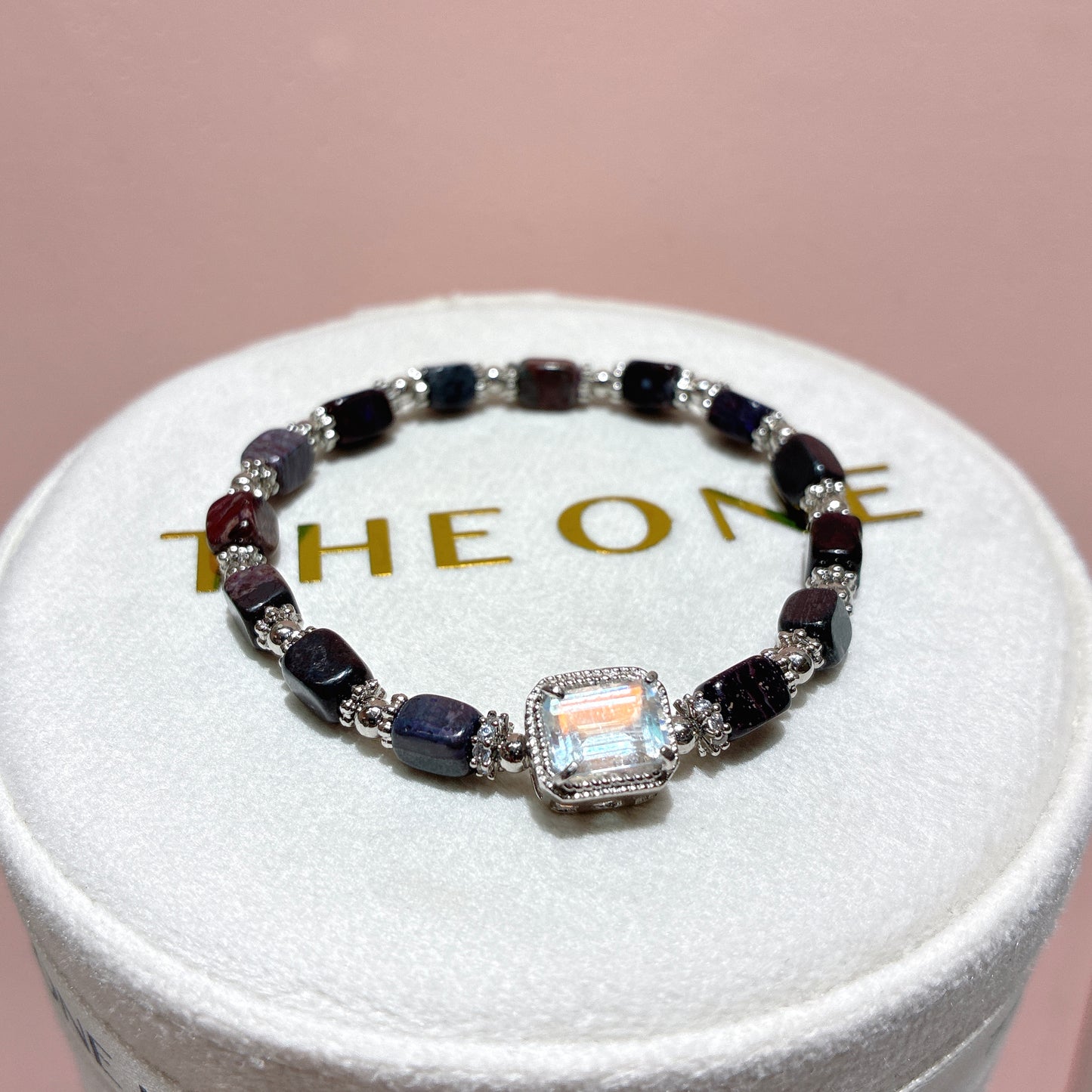 舒俱徠 x 馬島月亮石