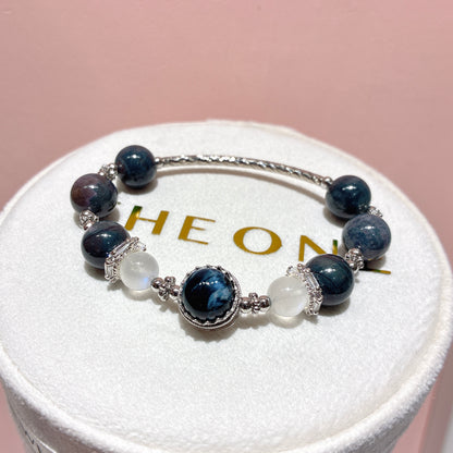 泥地飄花舒俱徠 x 彼得石