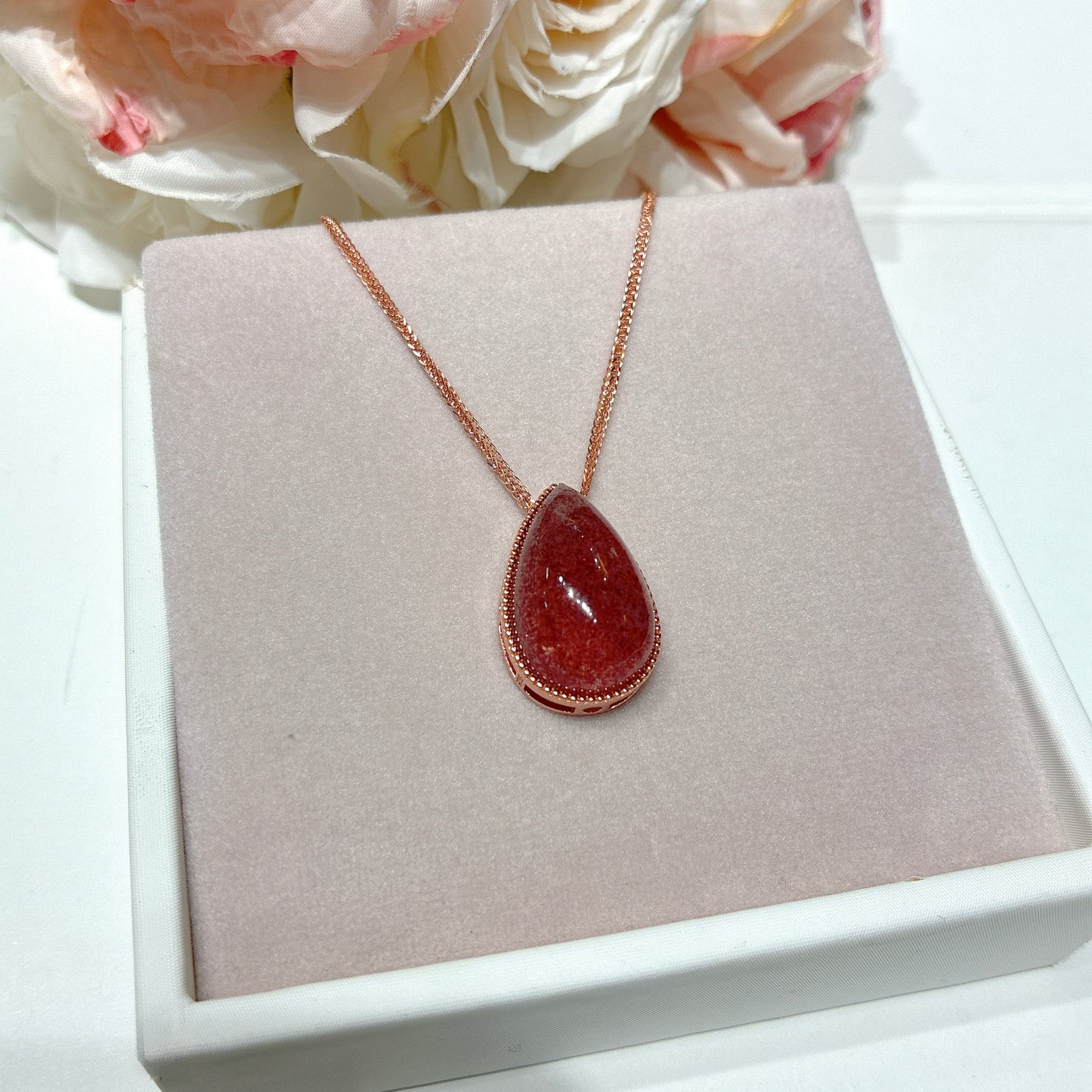 Boutique*Strawberry Quartz